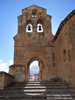 TEMPLO ROMÁNICO. VISTA NORESTE